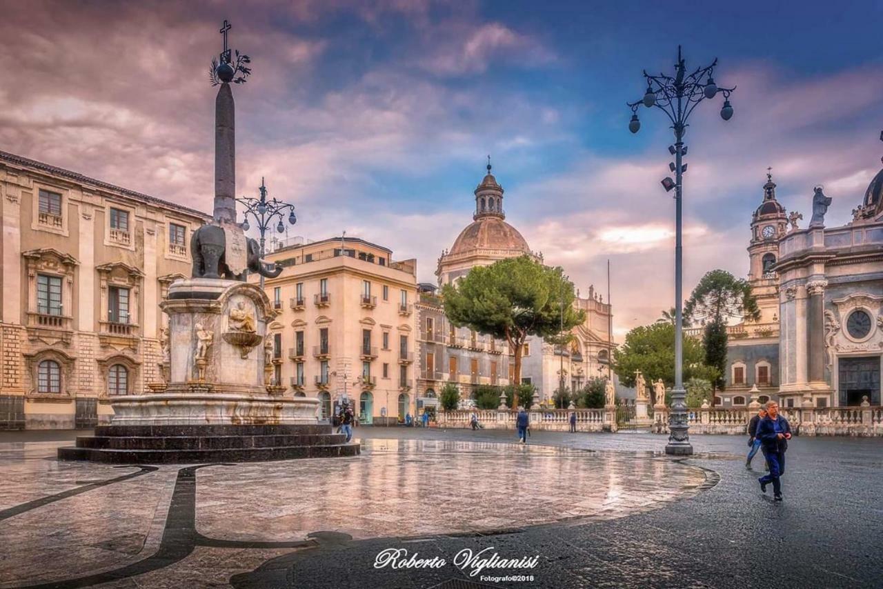 Casa Inn-centro Aeroporto di Catania Fontana Rossa Esterno foto